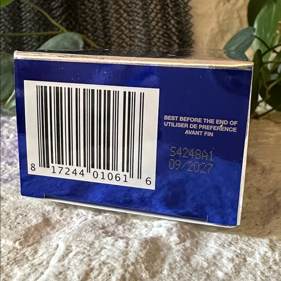 Reparative Moisture Emulsion - Picture 2 of 2